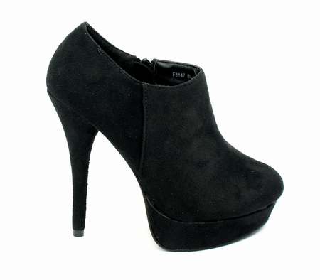 Chaussure A Talon Large Chaussure A Talon Large
